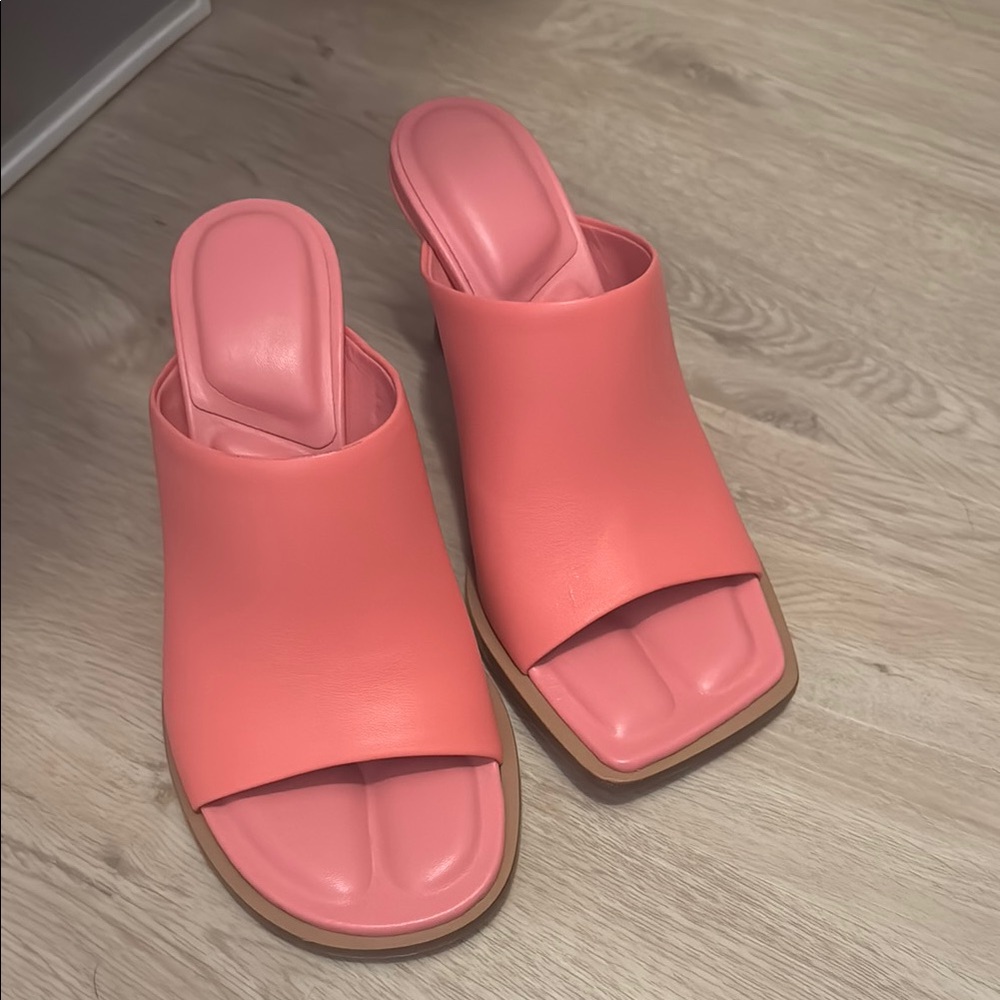 Jacquemus Pink Mules Modern Minimalist Design